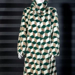 Long Mink Coat - Chess Details